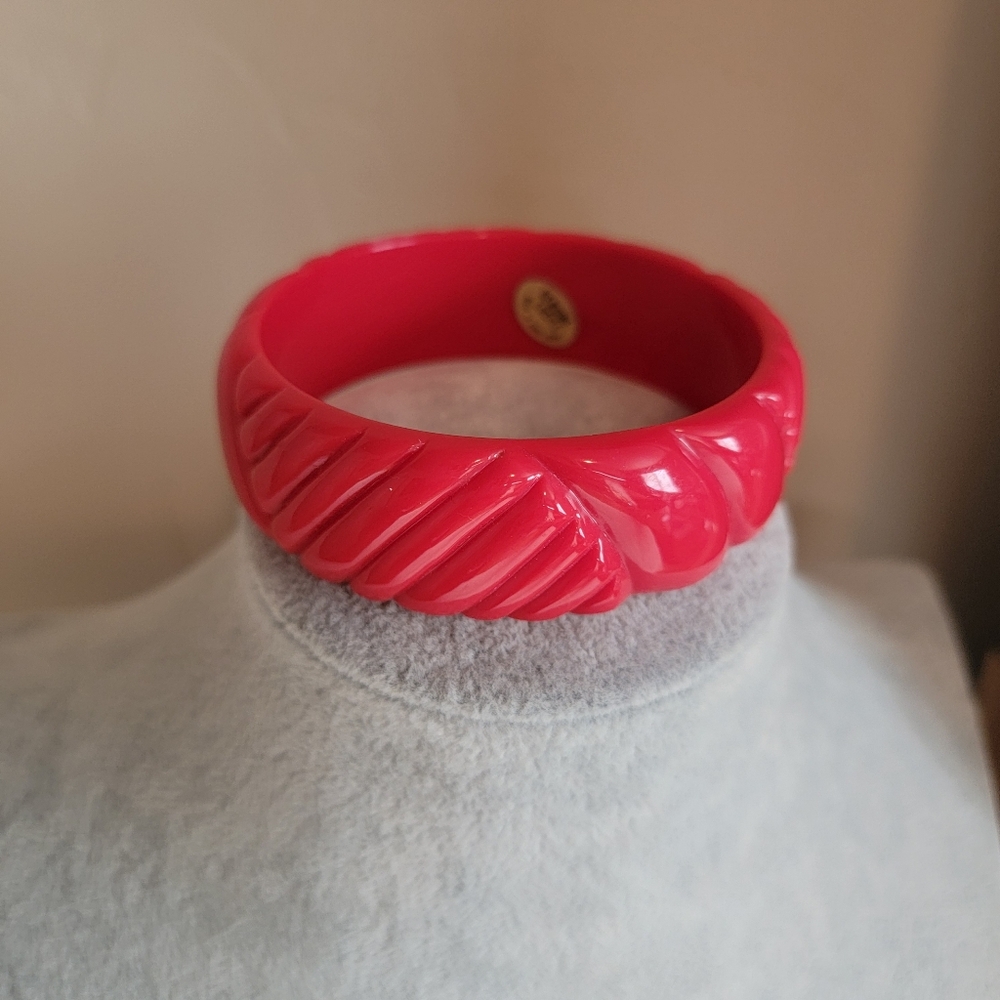 Carved Red Genuine Lucite Bangle Bracelet